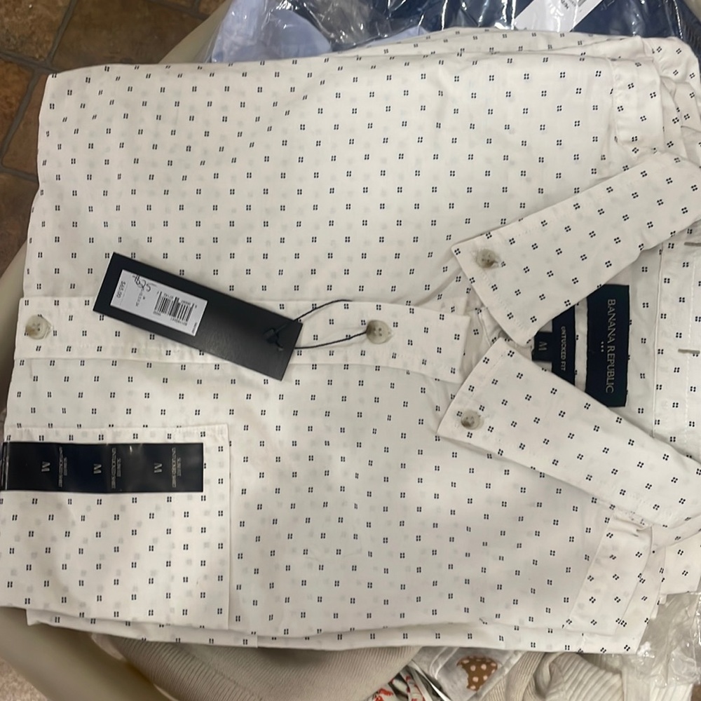 Banana republic mens button-down collar, slim, fit, untuck dress shirt